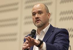 Ivan Espinosa CEO Nissan