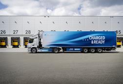Daimer_etruck