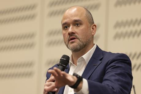 Ivan Espinosa CEO Nissan