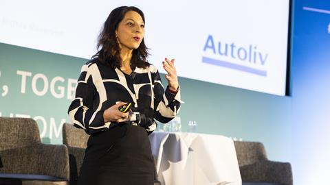 Gisela Linge, Autoliv