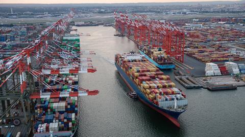 Newark_container port