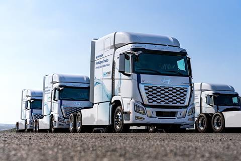 XCIENTHydrogenFuelCellTrucksforHMGMACleanLogistics01
