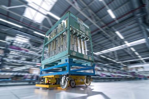 Bmw Dingolfing Developing Industry 4 0 Technology For Logistics News Automotive Logistics