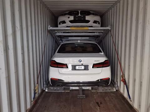 BMW 5 container rail China