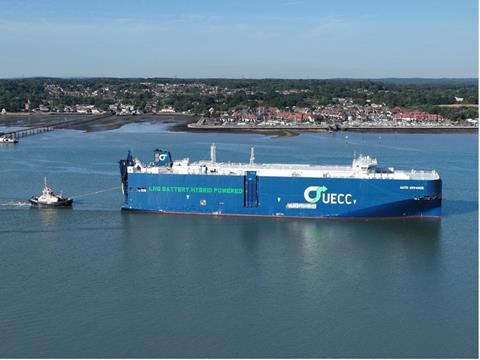 UECC_Auto_Advance_towage