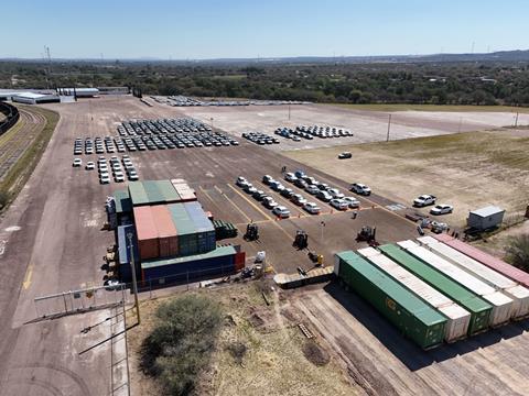 DP World cars in containers Mexico