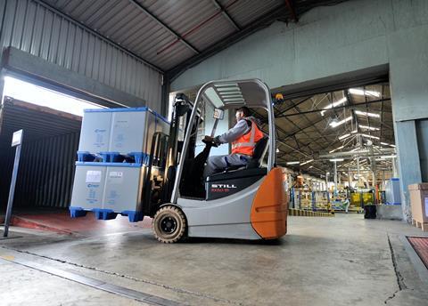 Chep_boxes_forklift