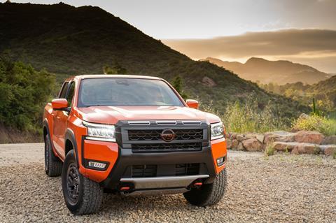 2025 Nissan Frontier-29