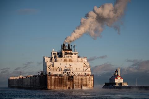 Sulphur, Shipping